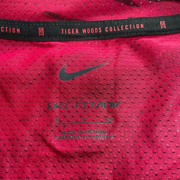 Men’s Nike Dri-FIT ADV Tiger Woods Golf Polo - Picture 8 of 12